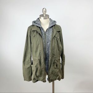 Love tree cotton green army jacket size Medium